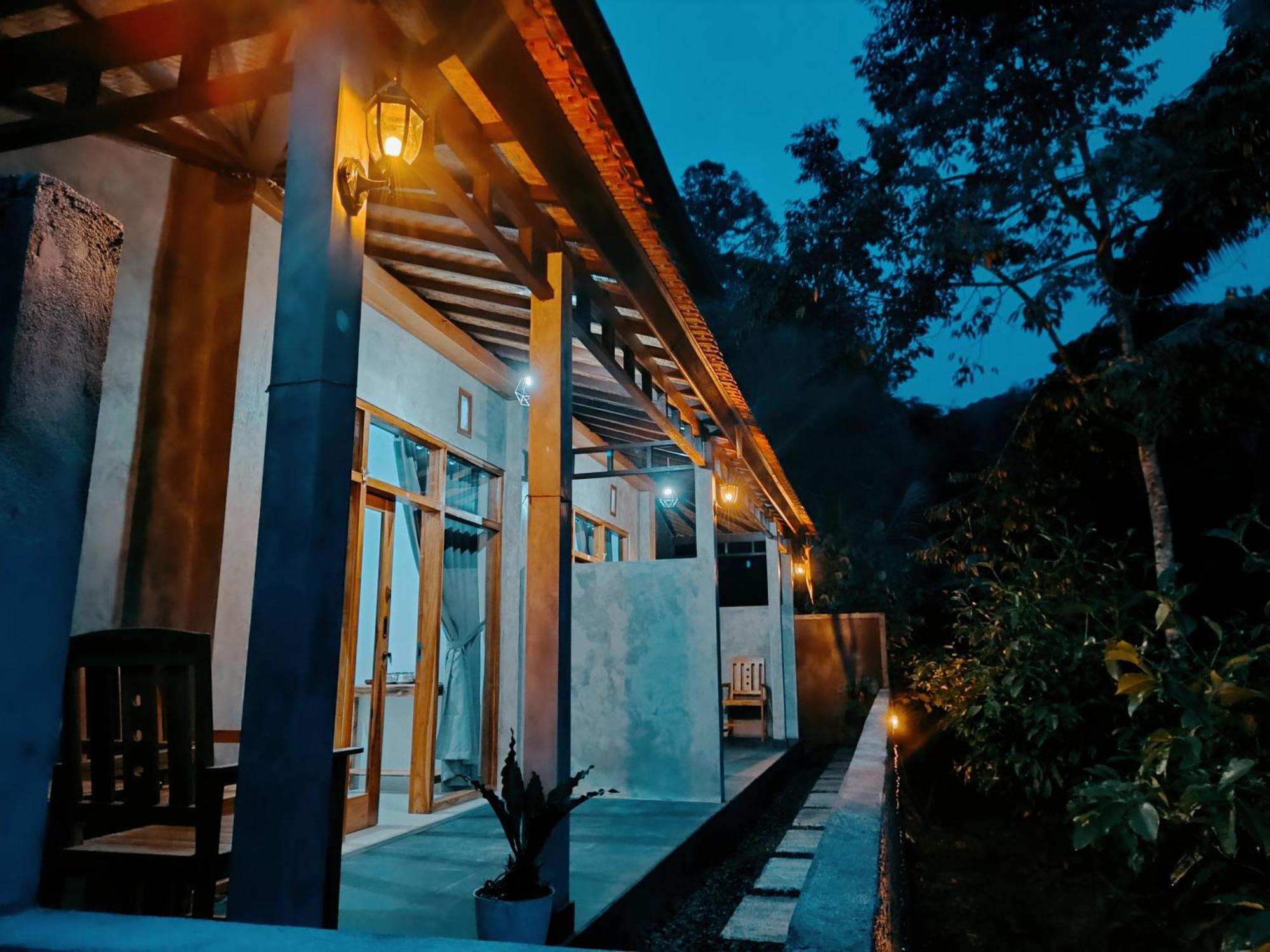Hotel Artomoro Bali à Munduk Extérieur photo