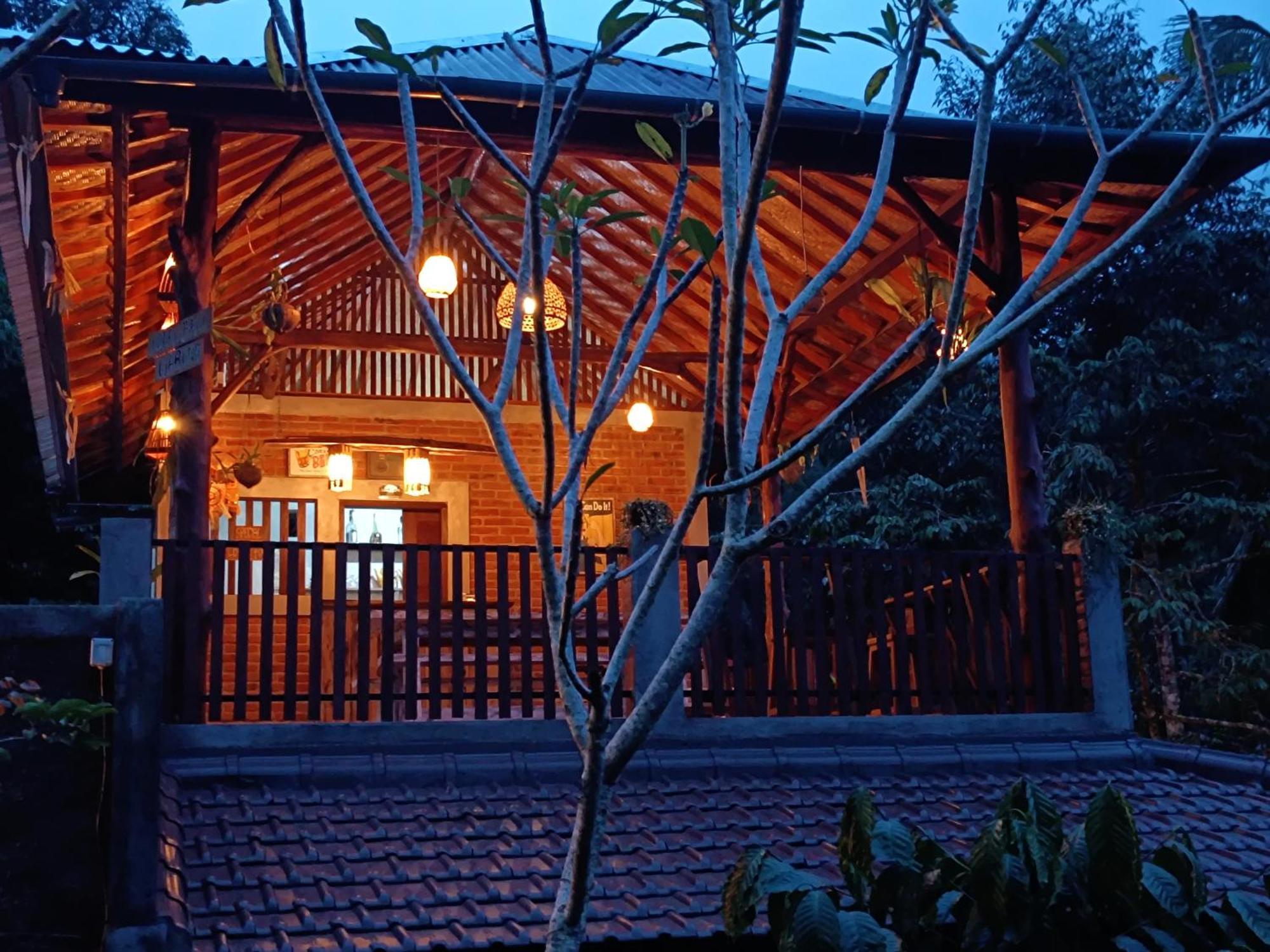 Hotel Artomoro Bali à Munduk Extérieur photo